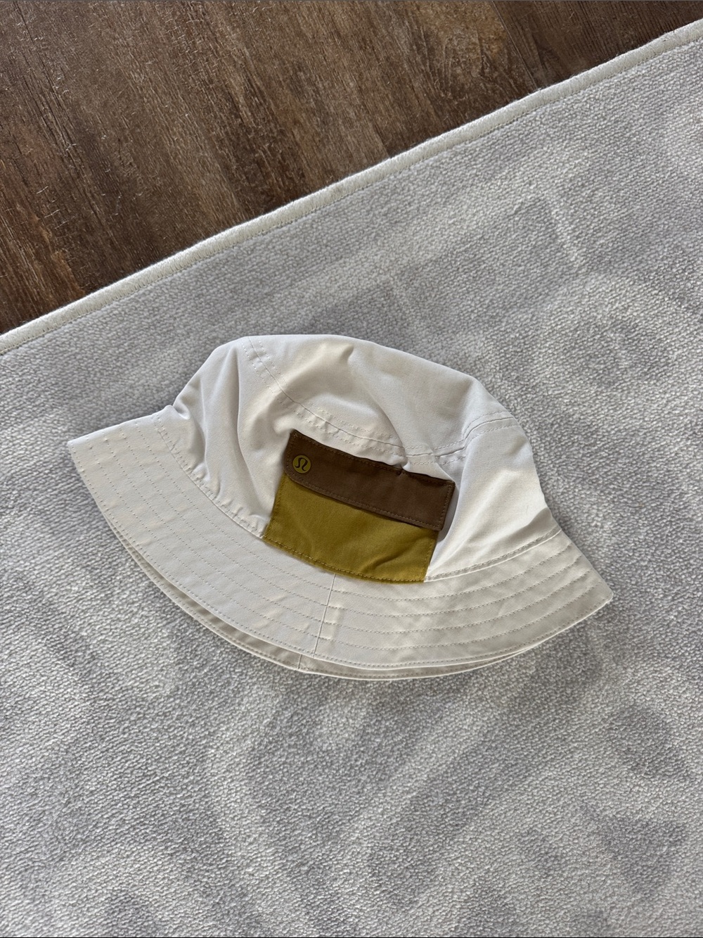 lululemon bucket hat with pocket